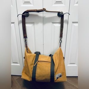 LL Bean Canvas Vintage Duffel Bag Camel Large Men’s Travel Duffle 24 Inch